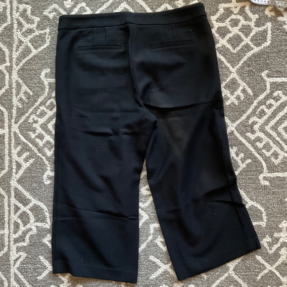 Loft wide leg cropped pant. Size 12P petite - Picture 8 of 10